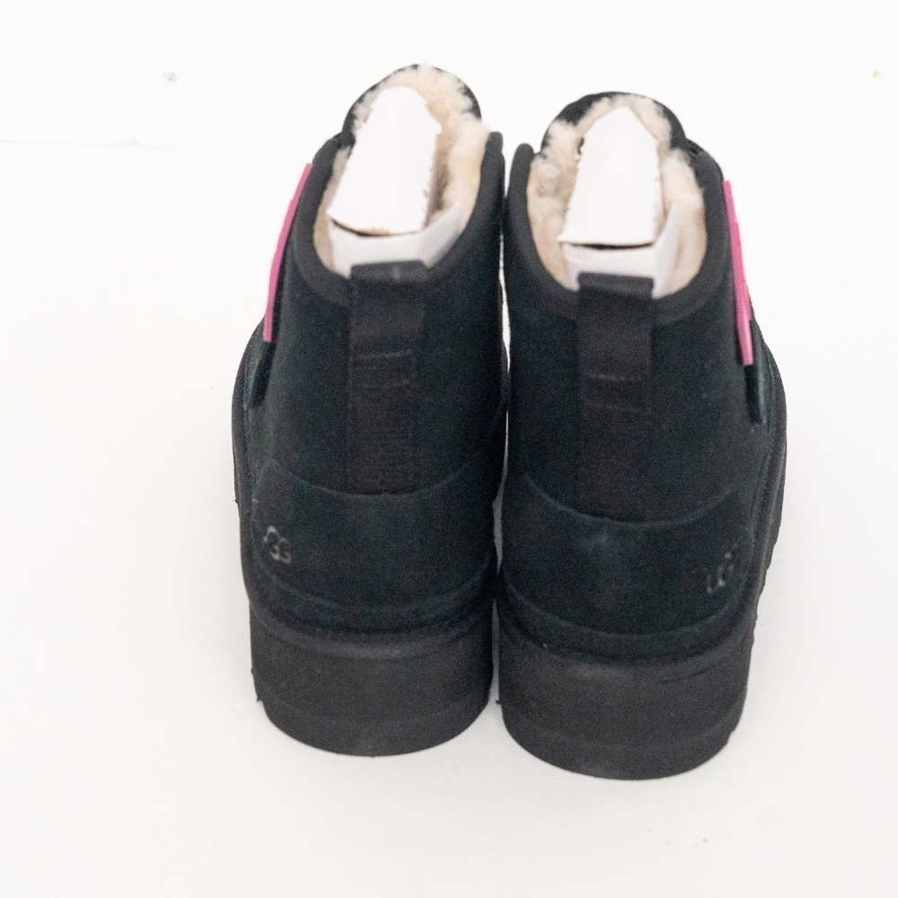 UGG Girl. Neumel Platform Boots. - Picture 11 of 15